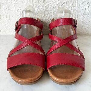 Dansko Ana Red Sandals Women's 40/9 Leather Open Back Wedge Adjustable Strap